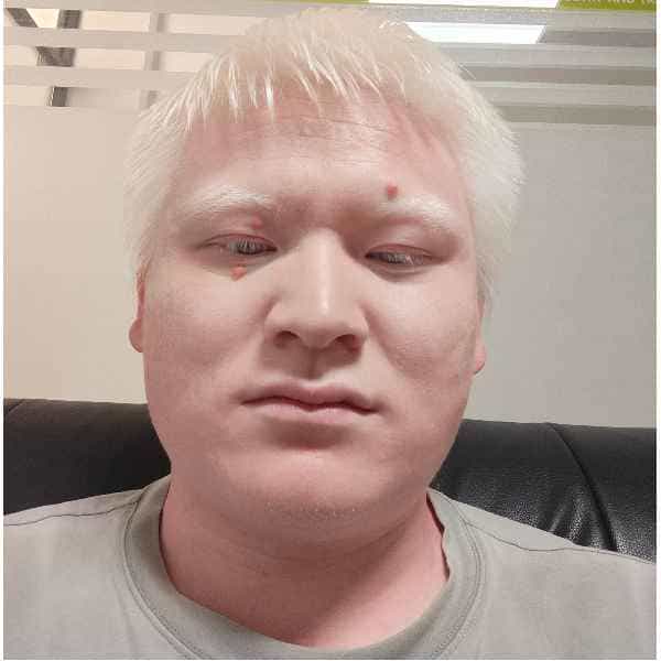 30岁岁安徽单身帅哥 - 陵水吉缘网