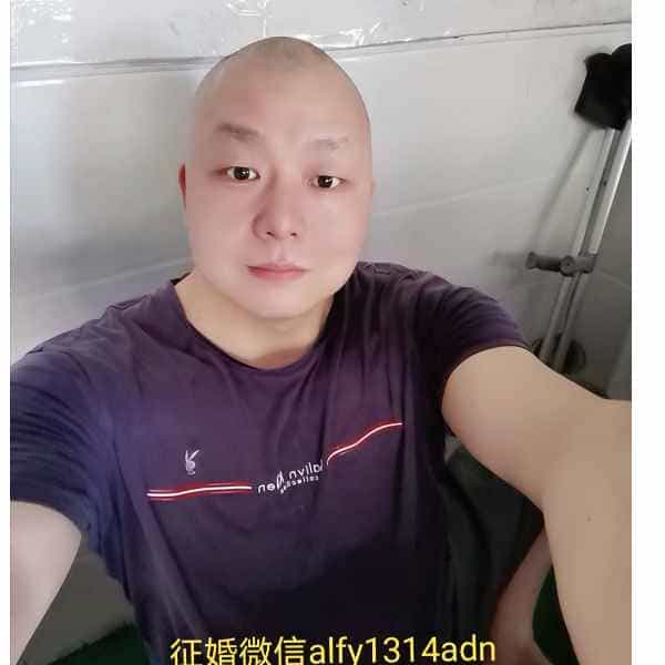 45岁岁湖南单身帅哥 - 陵水吉缘网